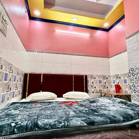 Hotel Jaipur Palace Yeni Delhi Dış mekan fotoğraf