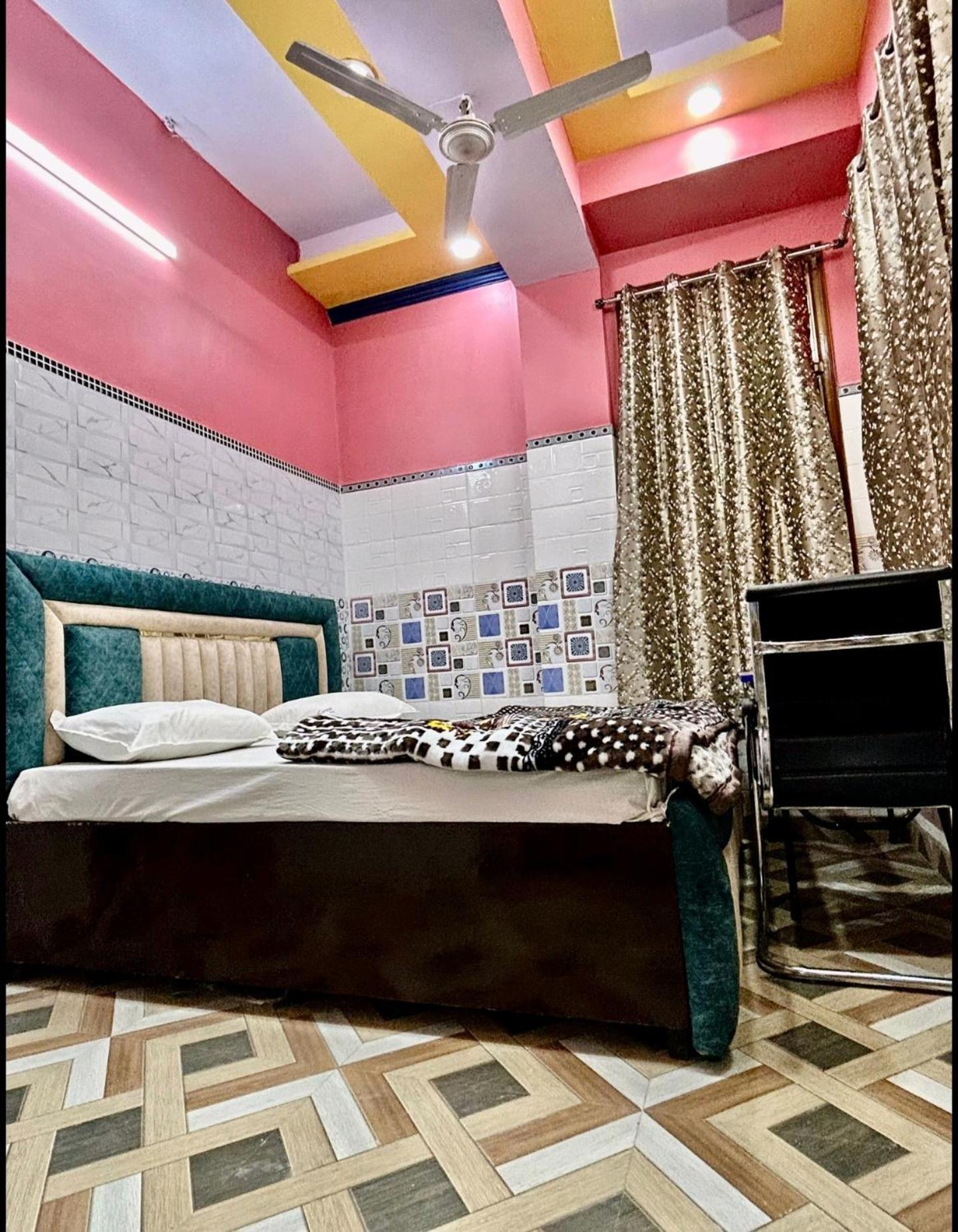 Hotel Jaipur Palace Yeni Delhi Dış mekan fotoğraf