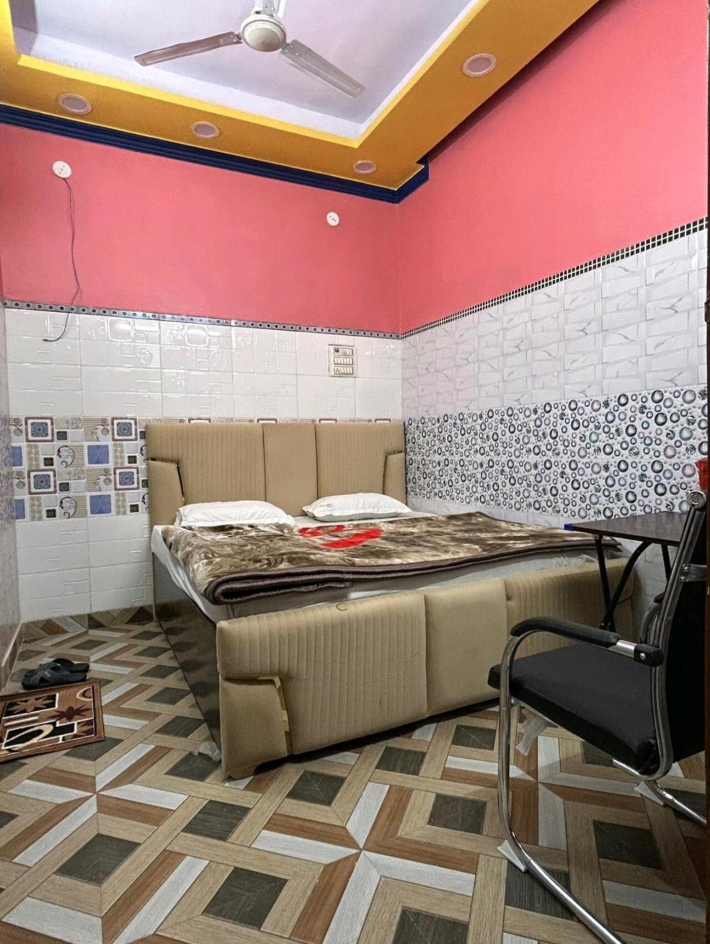 Hotel Jaipur Palace Yeni Delhi Dış mekan fotoğraf